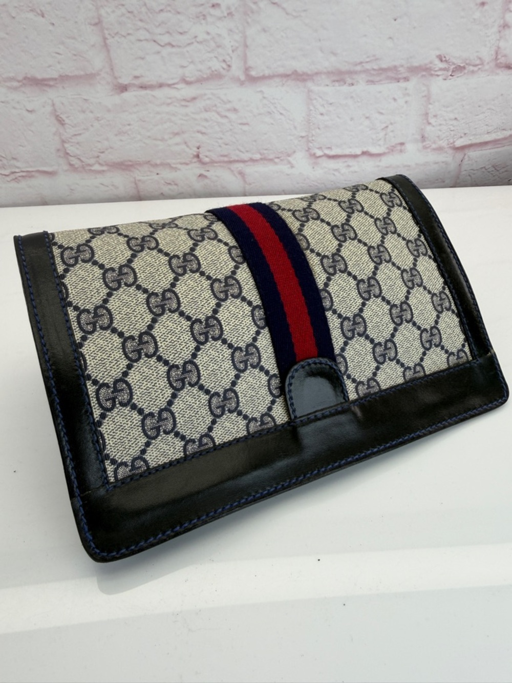 Gucci Vintage Sherry Line Navy-Red Stripe GG Supreme Canvas Clutch - Picture 6 of 11